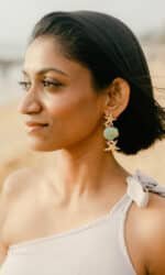 Tropical Shell Star Earrings - Image 2