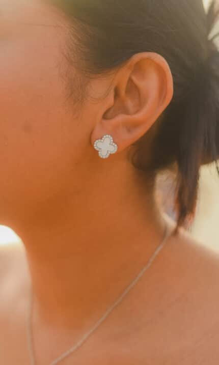 Clover Charm Set – Silver White