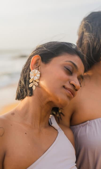 Camellia Grace Earrings - White